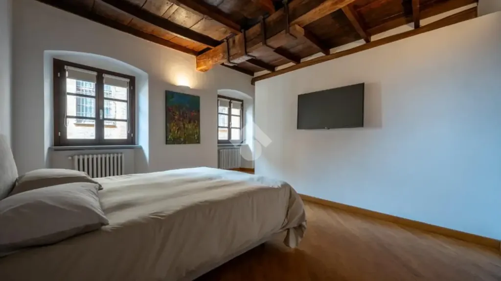 Chambres - Rustic 3-Bedroom Apartment in Saluzzo