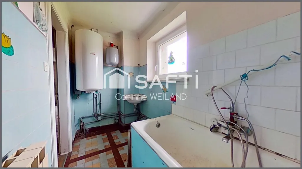 Bagni - 6-Piece House with Potential in Landroff