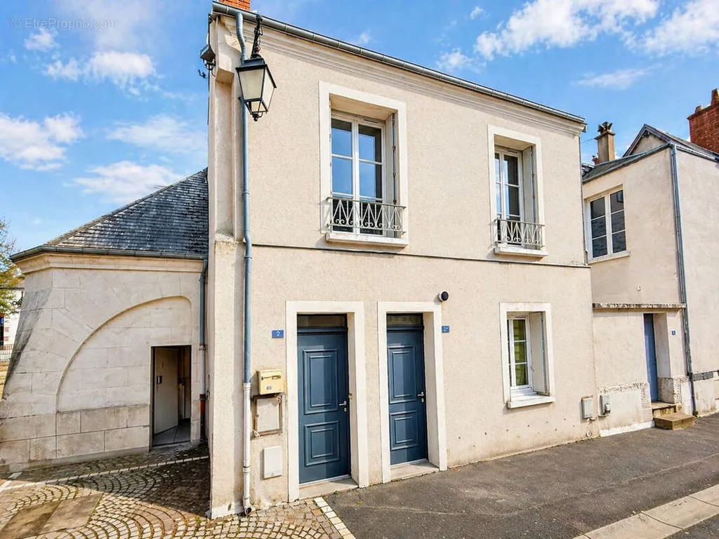 Välivaade - 3-Bedroom Apartment in Bléré Centre