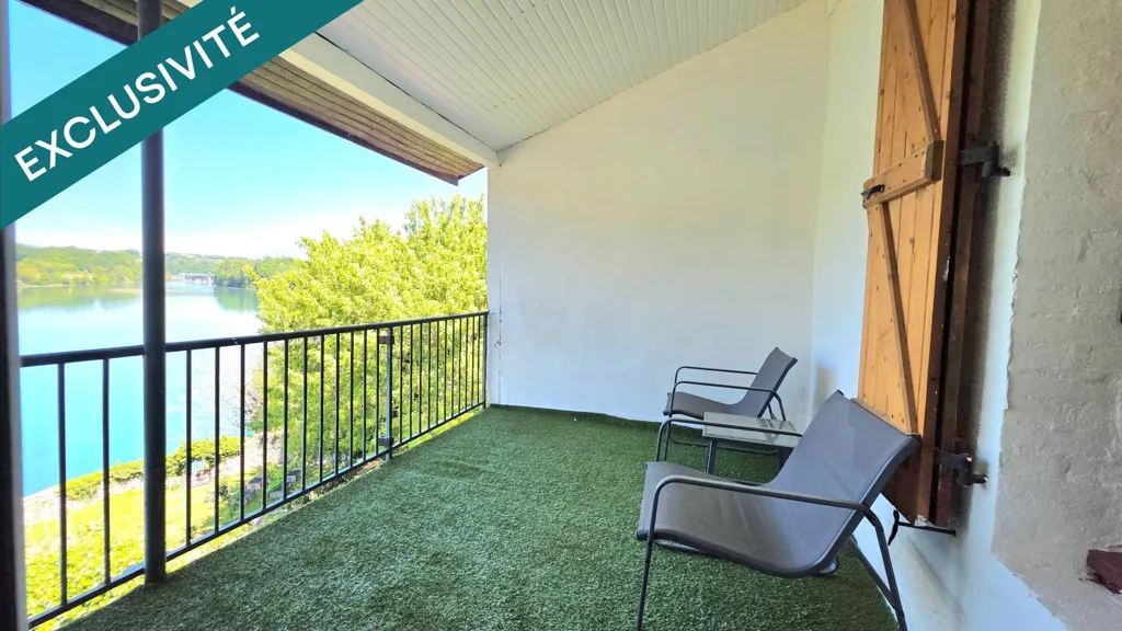 Balcone - City Centre Flat with River View in Seyssel