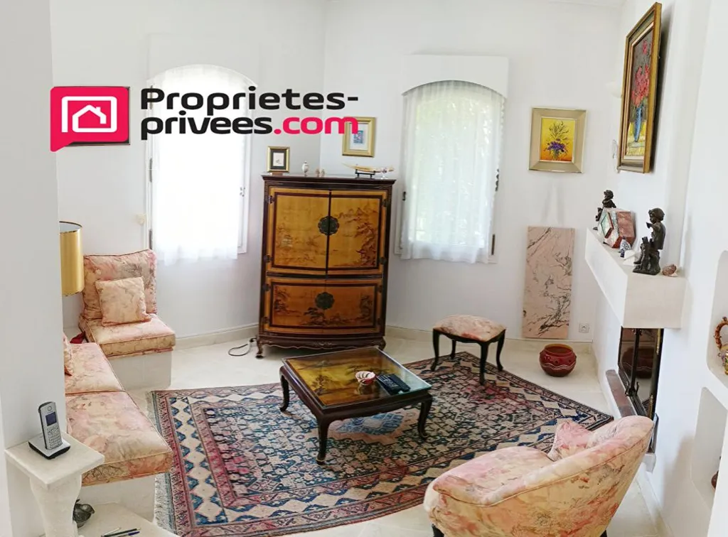 Living Room - Architectural House with Pool in La Motte