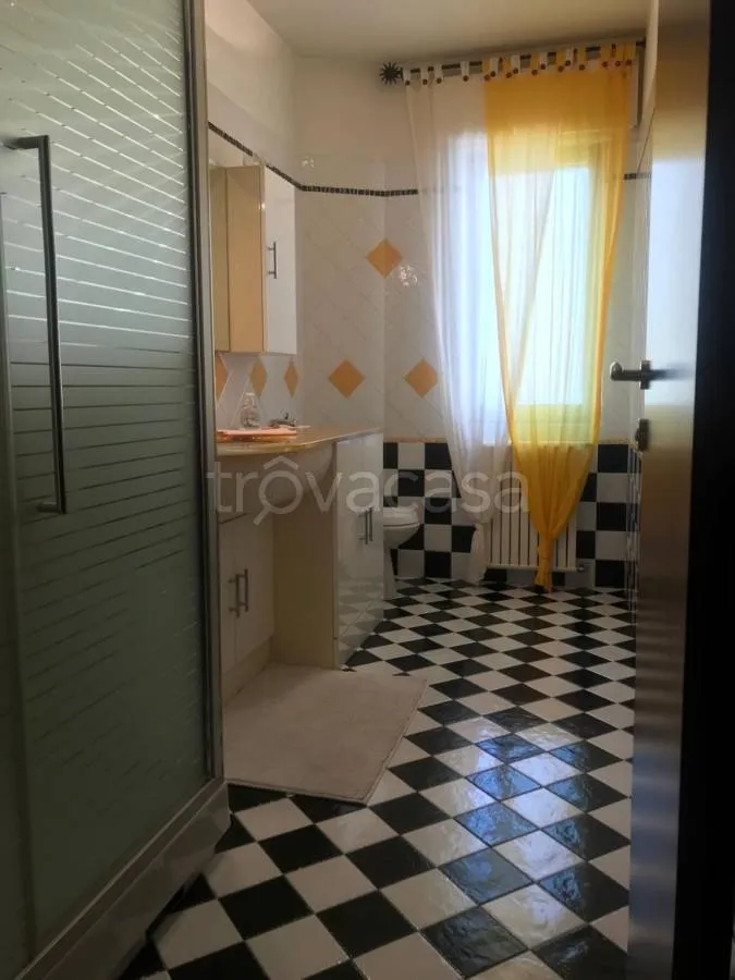 Bagni - Central Trieste Apartment with Balconies