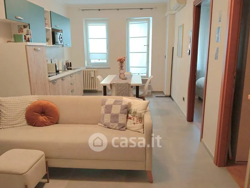 Elutuba - Modernised Flat with Balcony in Cuneo