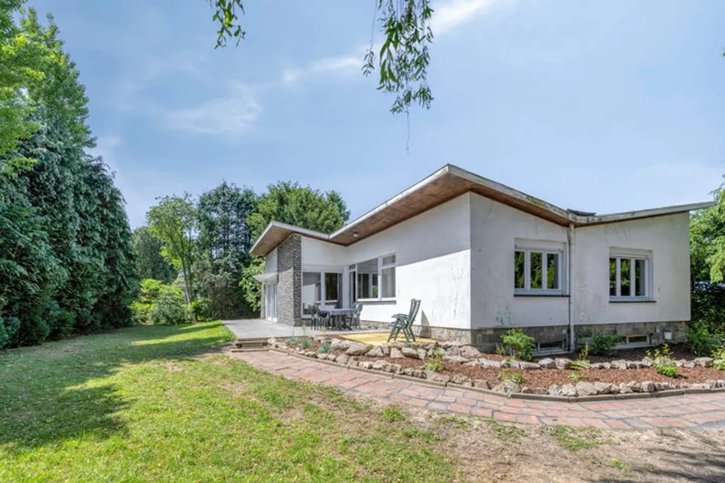 Esterno - Bungalow with Garden in Hekelgem
