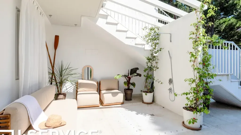 Terrass - Villa Portion with Sea Access in Cervia