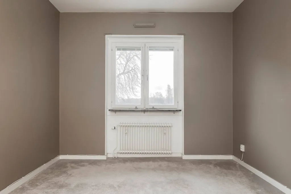 Stanze - Modern Two-Bedroom Flat with South-Facing Balcony