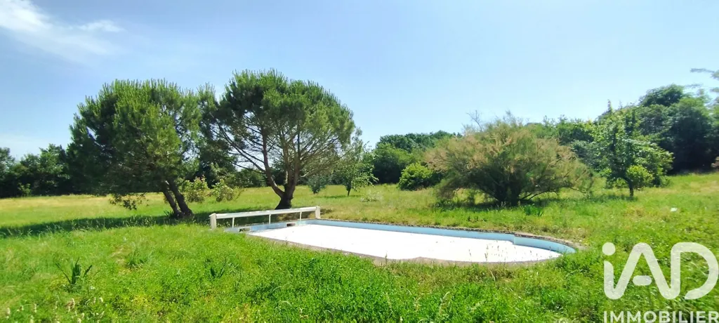 Aed - Restored Longère with Pool in Saint-Valérien