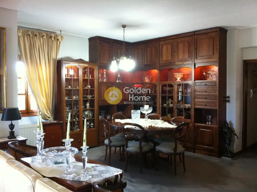 Söögituba - Apartment with Sea View in Marathónas