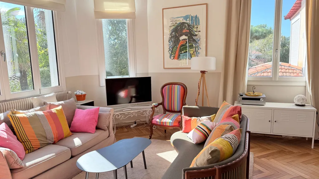 Soggiorno - Prestigious Flat with Private Garden in Arcachon