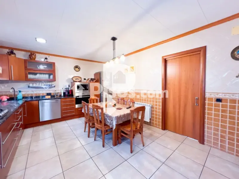 Salle à manger - Chalet with Jacuzzi in Vallirana