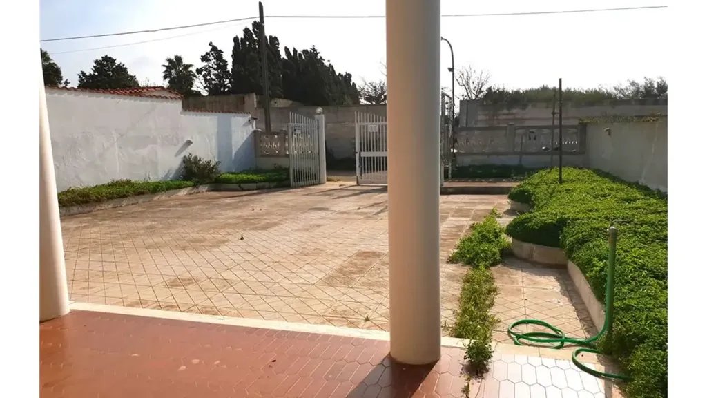 Jardin - Rustic Villa with Garden in Brindisi