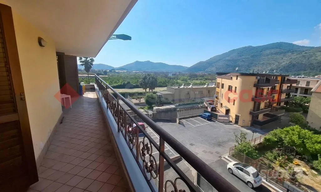 Rõdu - Attic Apartment with Balcony in Castel San Giorgio