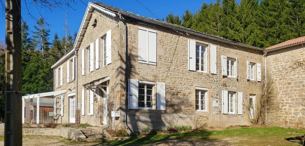 Välivaade - Renovated Passive House with Pool in Montregard