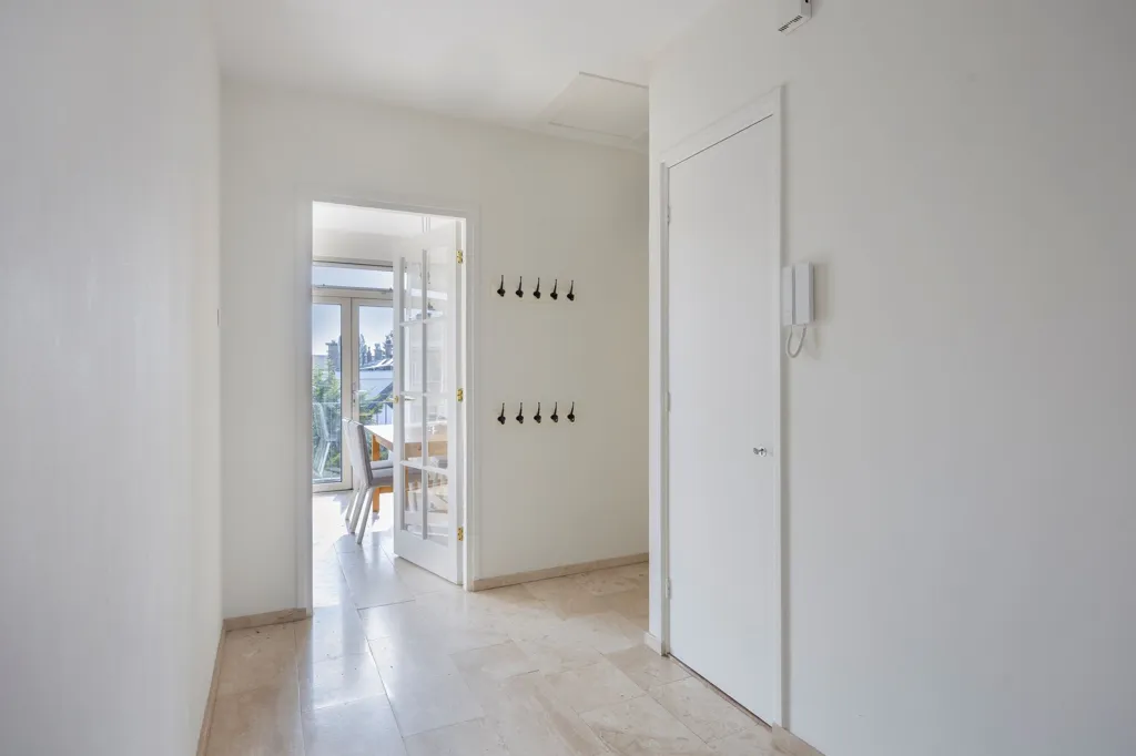 Ingresso - Spacious Apartment with Garden in Den Haag