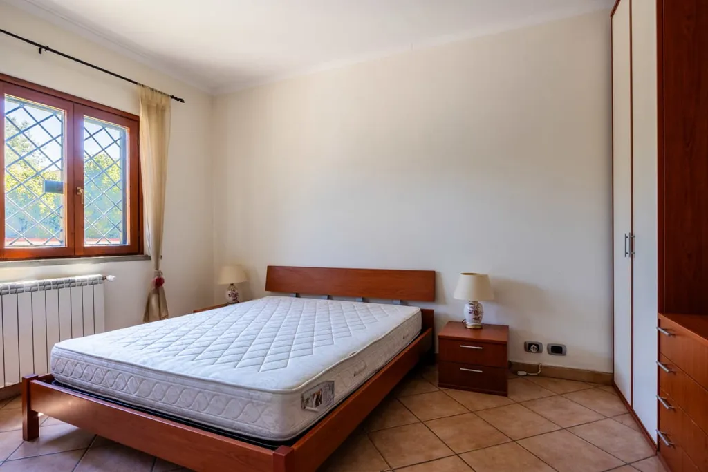 Magamistoad - Single-Family Villa with Garden in Ardea