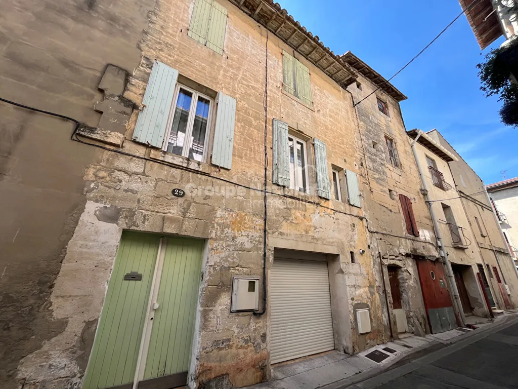 Two-Flat Ensemble with Balcony in Beaucaire