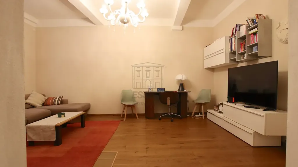 Soggiorno - Rustic-Style Apartment in Historic Centre, Lucca