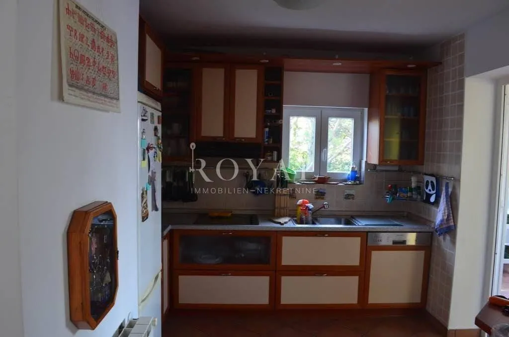 Kitchen - Family House with Seafront Access in Punat