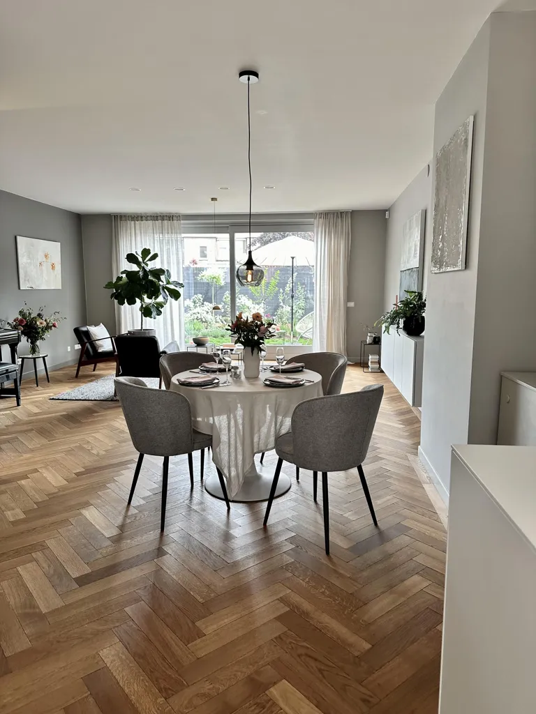 6-room house in Leiden