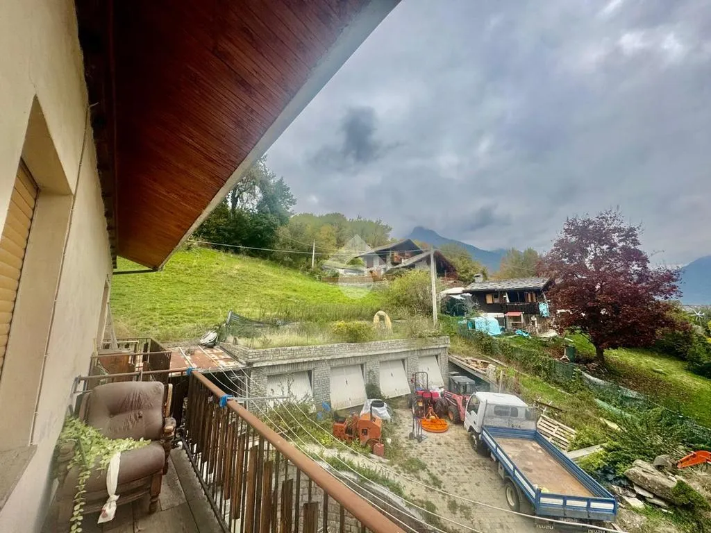 Terrasse - Independent House with Garden in Doues