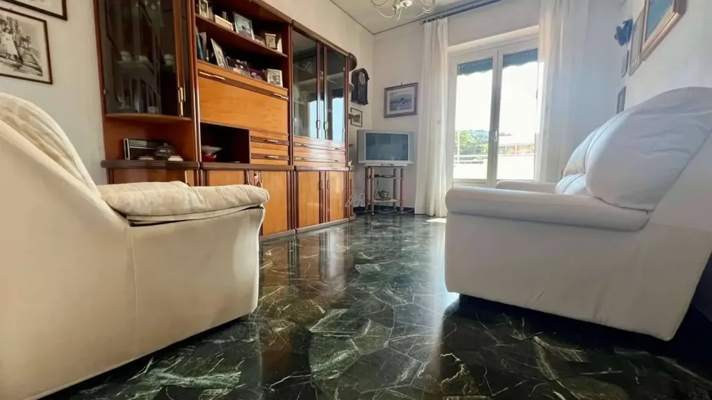 Séjour - Bright Apartment with Balcony in Prà, Genoa