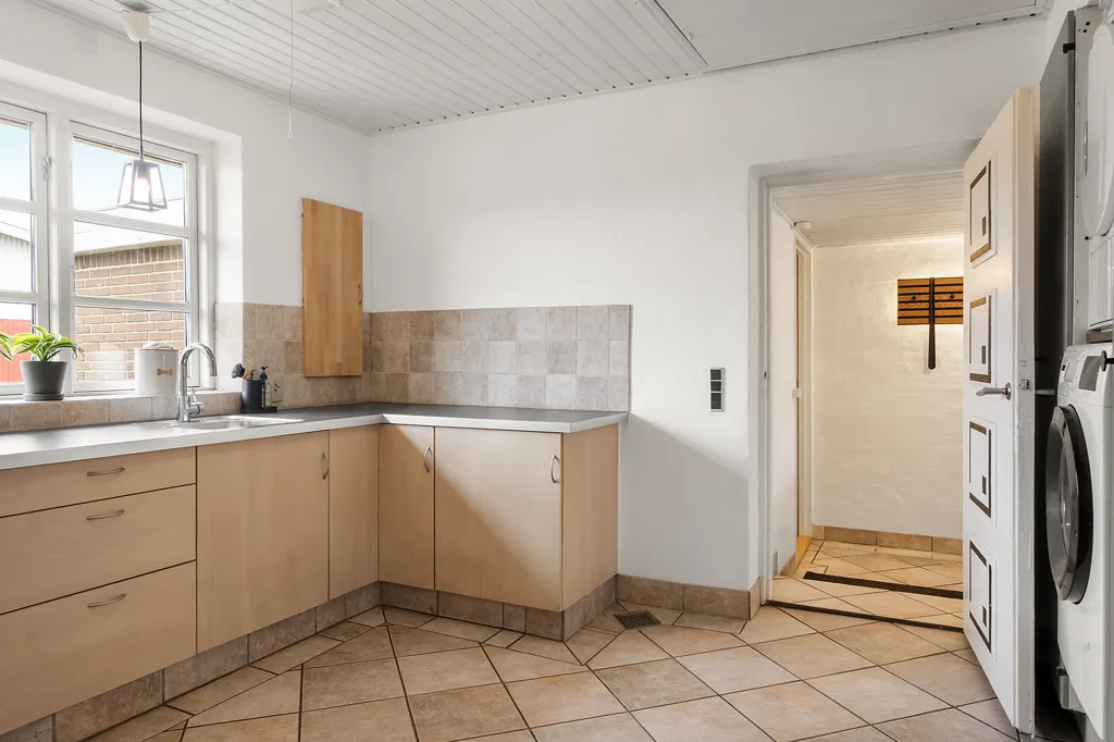 Cuisine - Villa with Water View in Skjoldborg