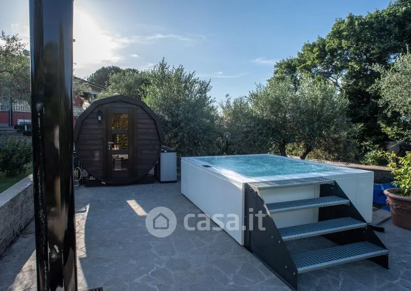 Bassein - Quadrilocale with Spa in Viterbo