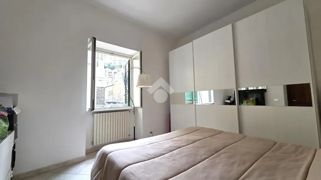 Bedrooms - Apartment with Terrace in Montesanto, Naples