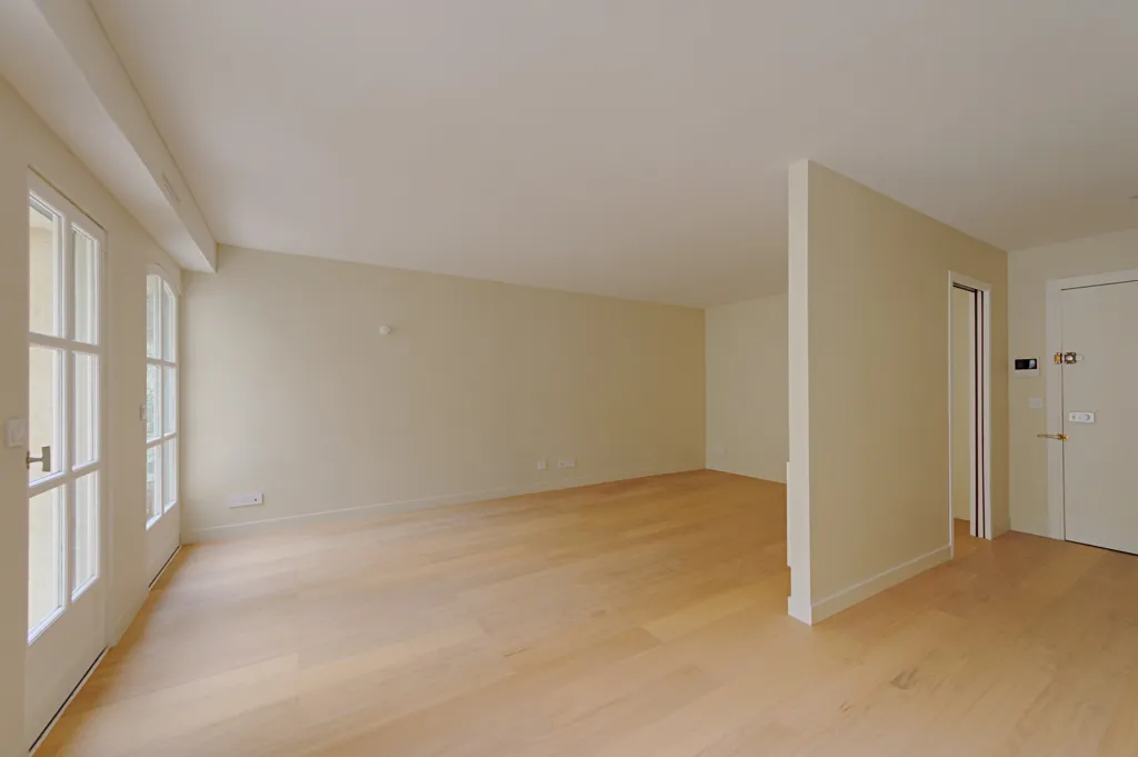Living Room - Studio with Courtyard View in Paris 3ème