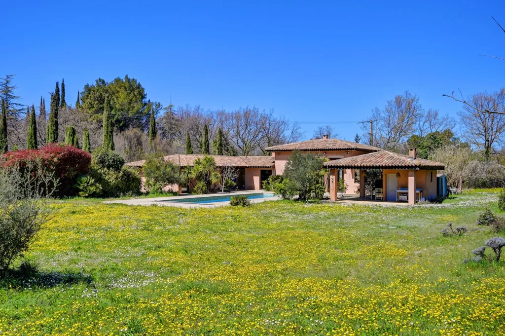 Välivaade - Luxury Villa with Pool in Aix-en-Provence