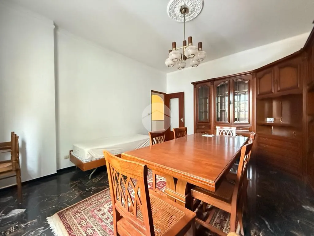 Söögituba - Spacious Flat with Balcony in Genoa
