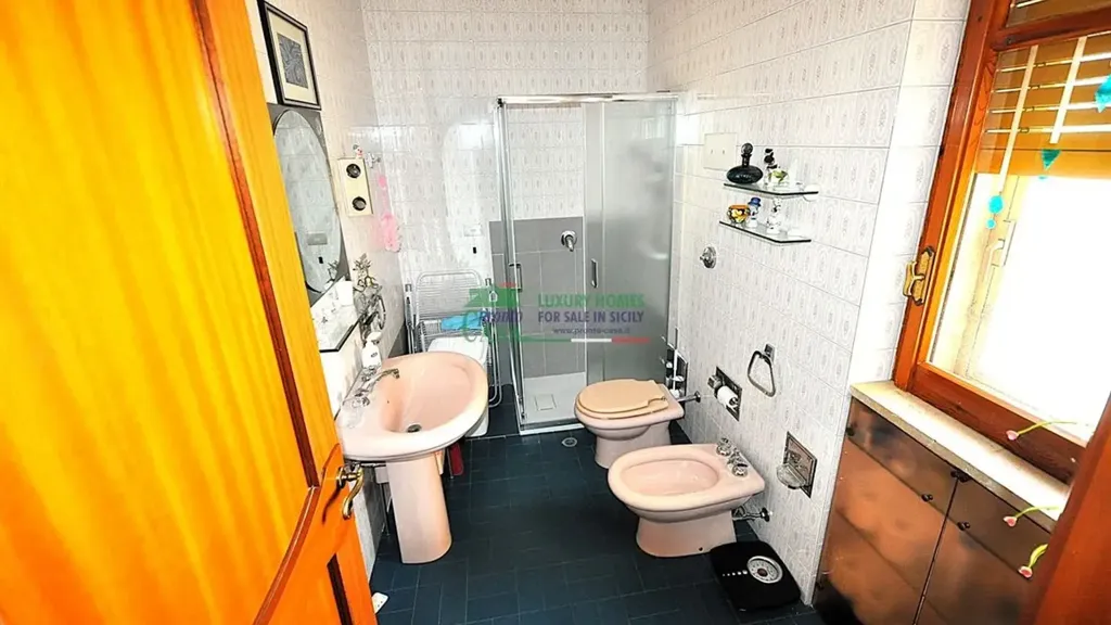 Vannitoad - Apartment with Balconies in Via Archimede, Ragusa