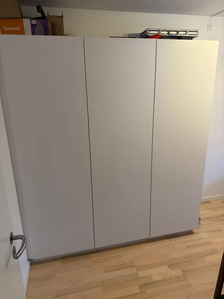 Pièces - Furnished Room with Balcony near Hedehusene