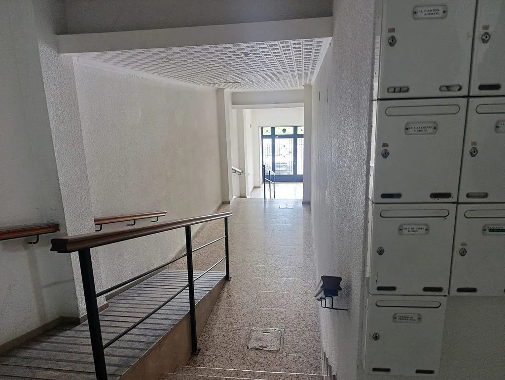 hallway_entrance