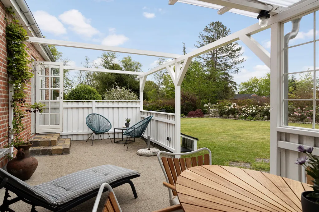 Terrasse - Iconic Villa with Forest View in Bangsbostrand