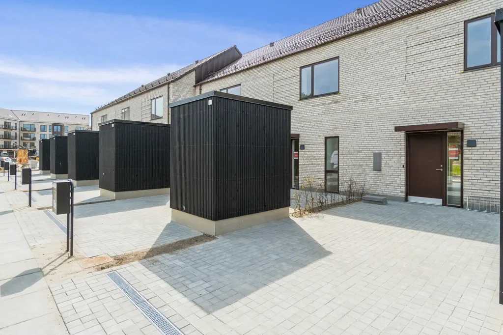 Välivaade - 3-Bedroom Flat with Terrace in Odense S
