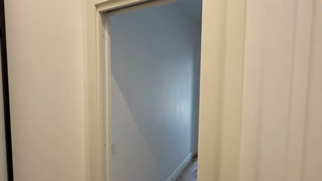 Entrée - Rustic Apartment with Balcony in Capodimonte, Naples
