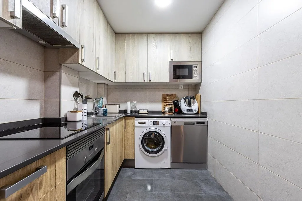 Reformed Apartment with Terrace in Polinyà