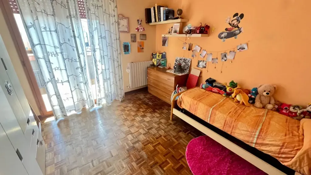 Magamistoad - Spacious Apartment with Balcony in Fabriano