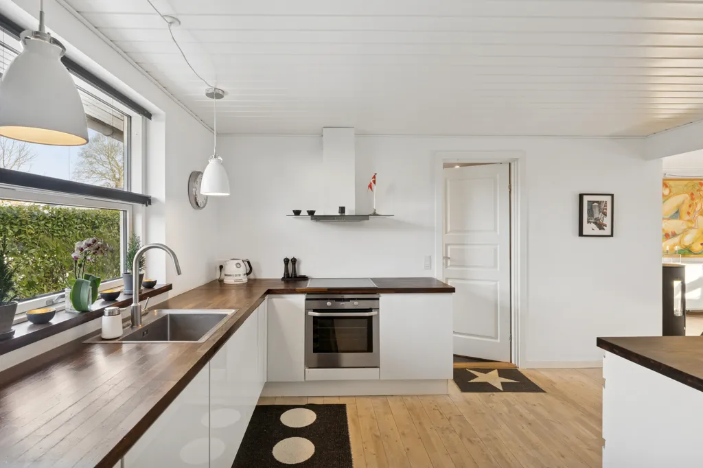 Cuisine - Villa with Øresund View in Ålsgårde