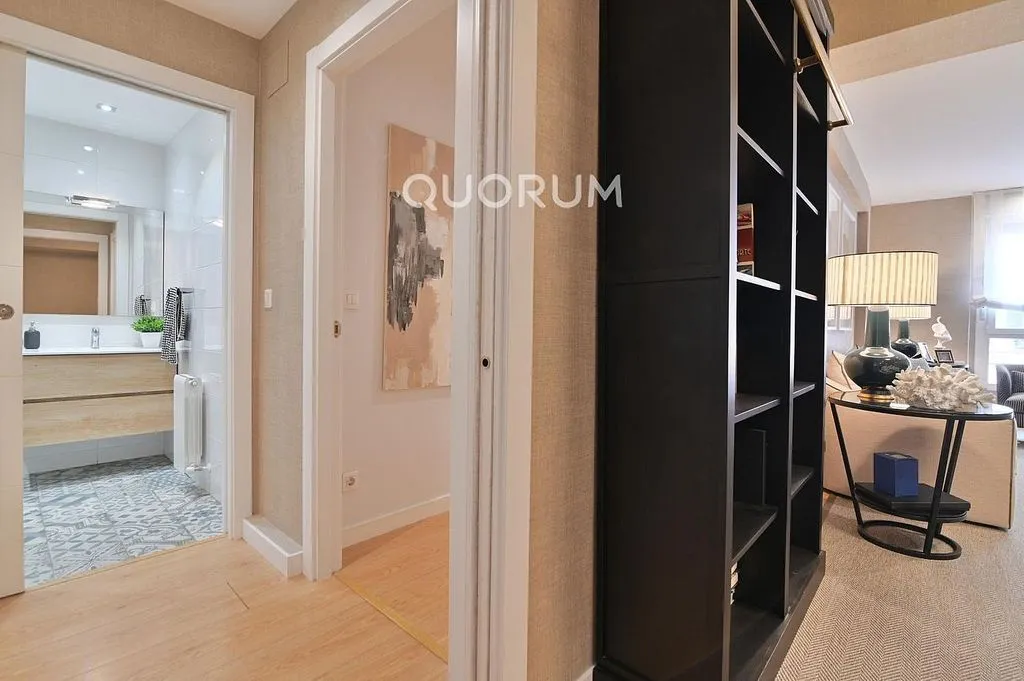 Entrée - Completely Renovated Flat in Abando