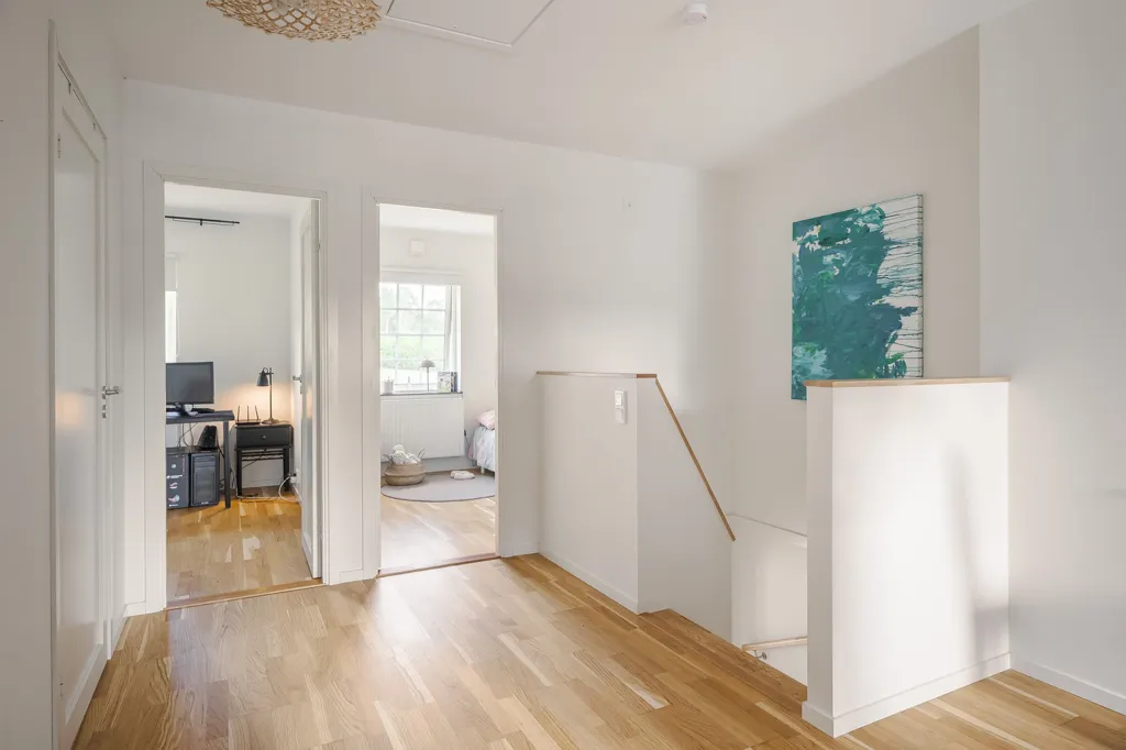 Hallway - Modern Flat with Balconies in Hasslum