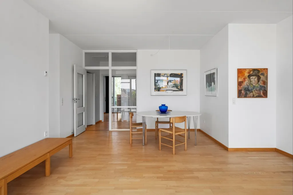 Söögituba - Apartment with High Ceilings in Allerød