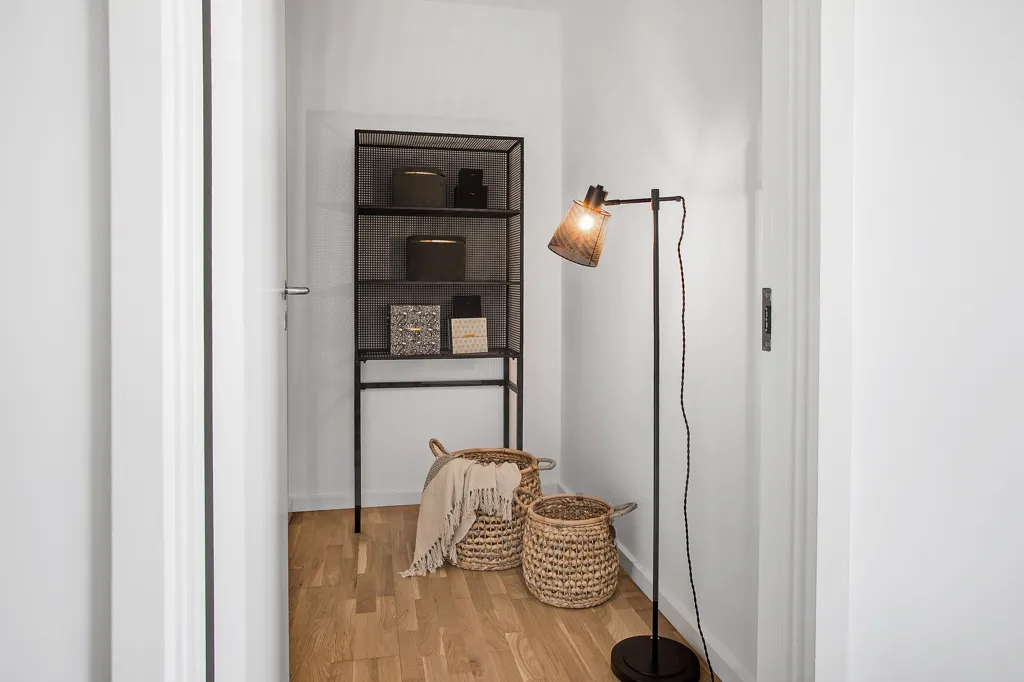 Esik - 3-Bed Apartment with Balcony in Sydhavnen
