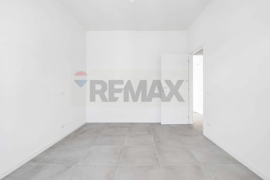 Pièces - Modernised Two-Bedroom Apartment in Arsago Seprio