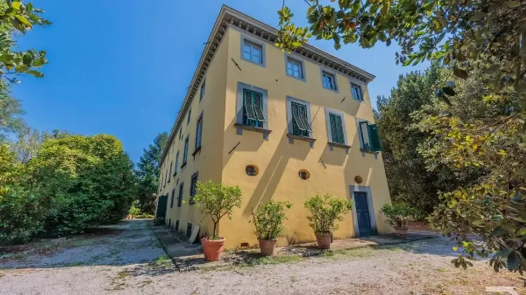 Välivaade - Historic Villa with Garden in Lucca