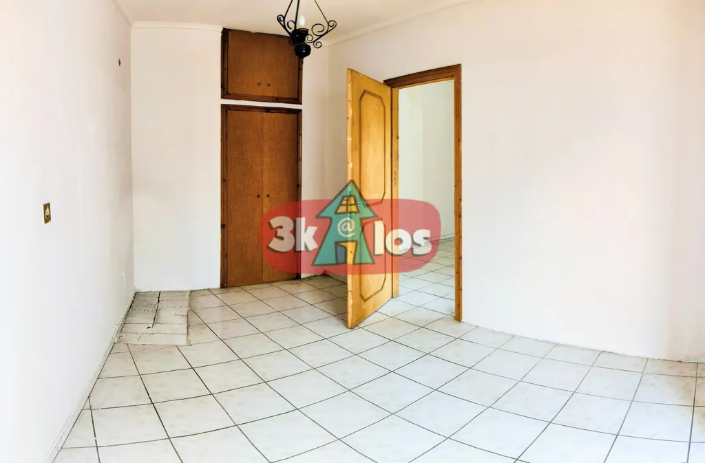 Ingresso - Detached Neoclassical House with Mountain View