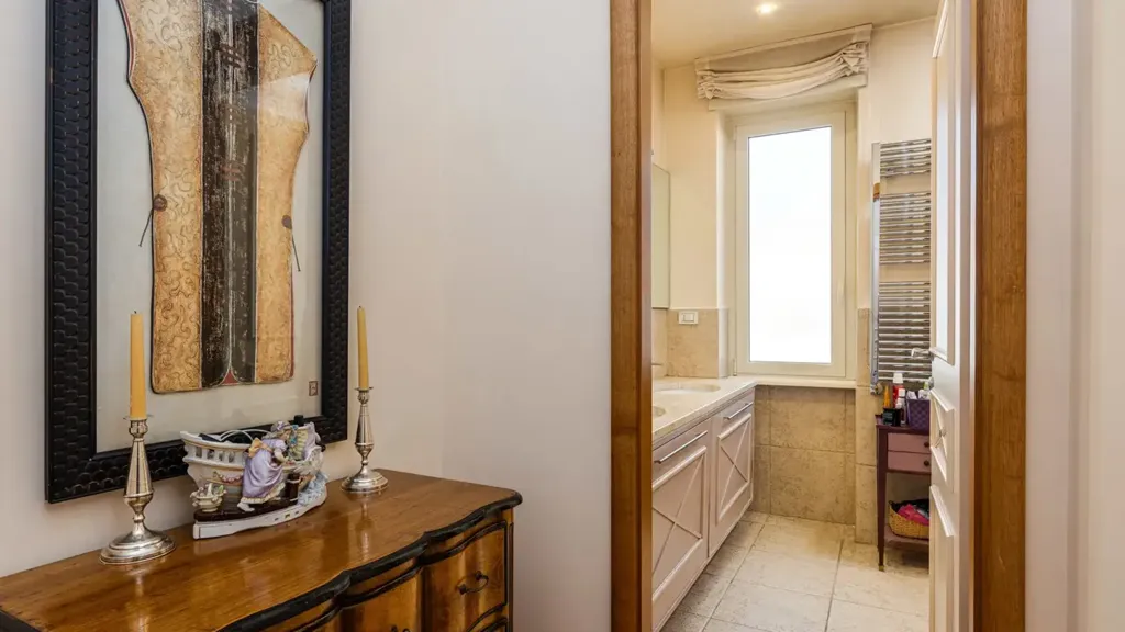 Salles de bain - Penthouse with Terraces in Rome