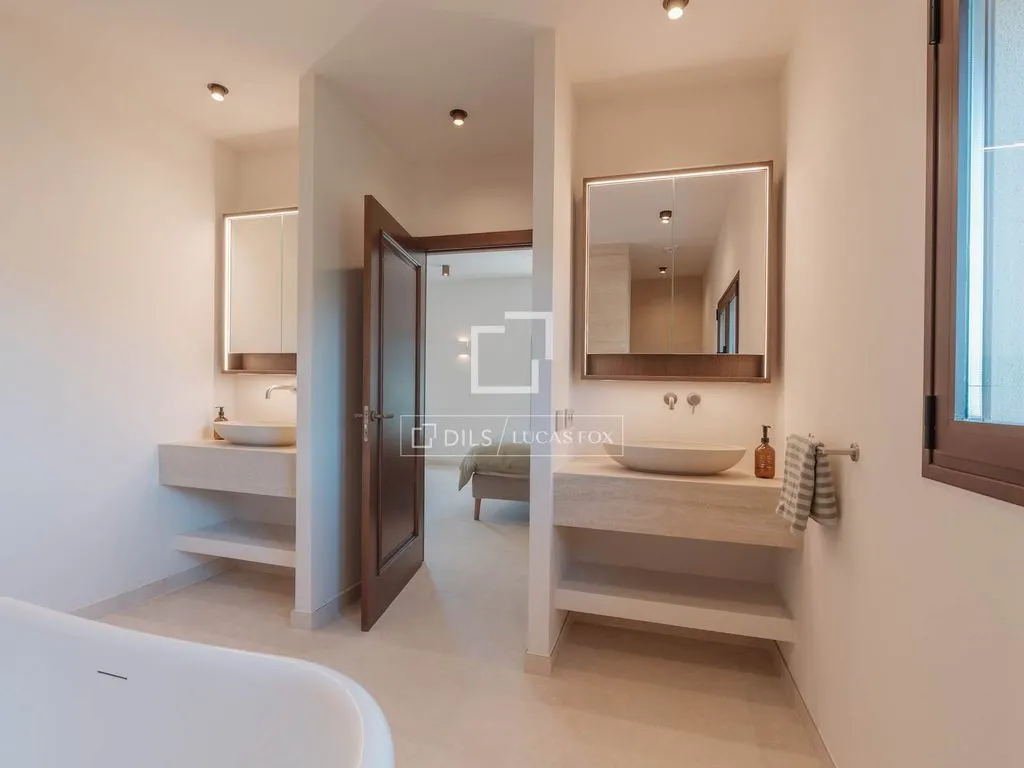 Vannitoad - Mediterranean Villa with Pool in Javea