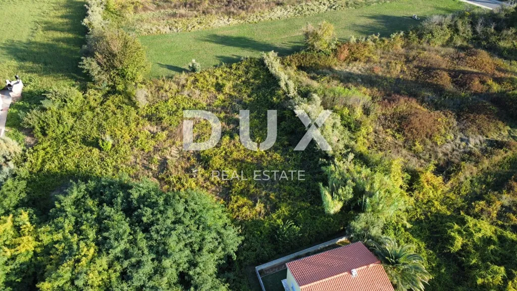 Õhuvaade - Building Plot with Sea View near Zadar
